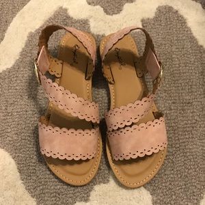 Blush scalloped Sandals